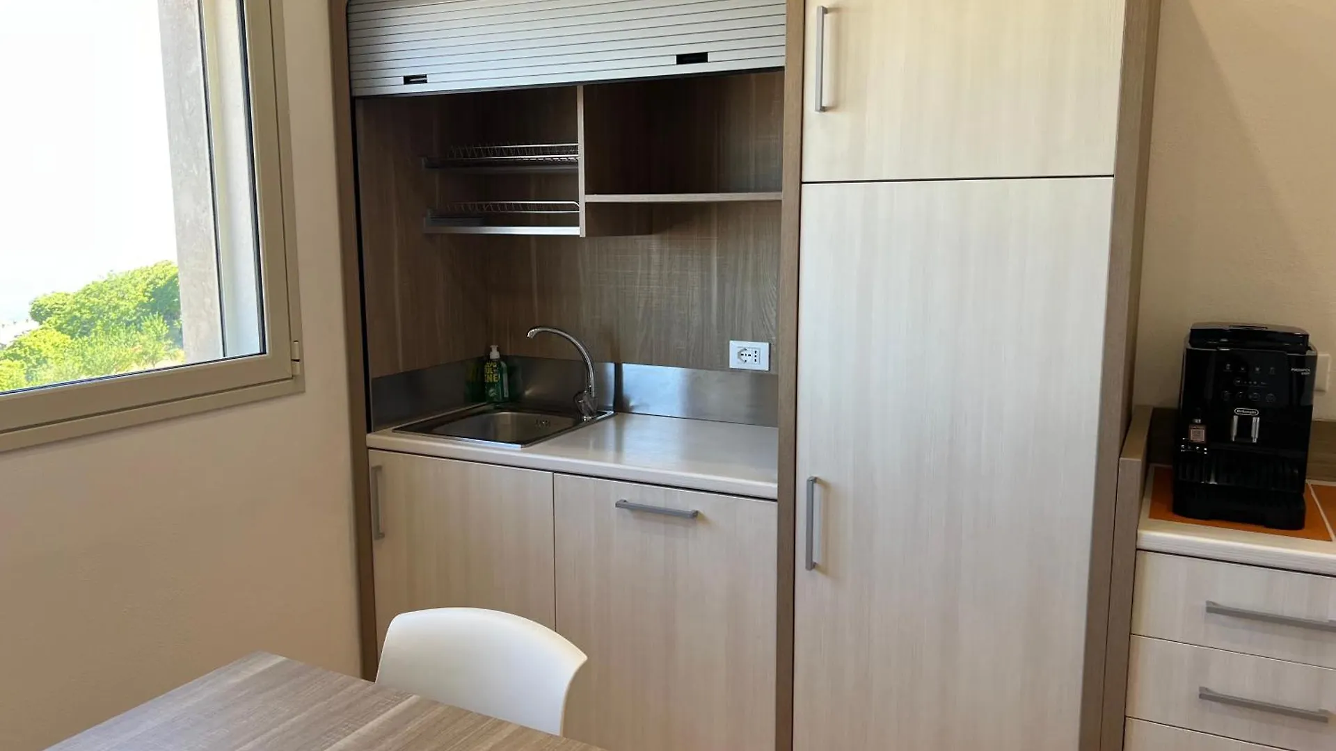 Jenka Hotel Caltabellotta 0*,  Italy